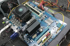 Socket AM3+ ����