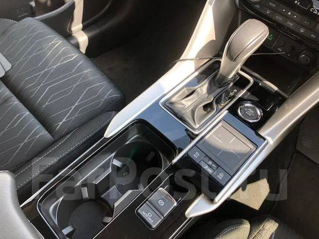 Mitsubishi Eclipse Cross. �������, 4wd, 1.5, ������, 62 000����. ��, �/�. ��� ����� �� ������������ ����