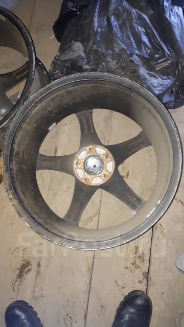 ����� �� ������ 9-005. 8.5x19", 5x114.3, ET38, �� 73,1���. ����
