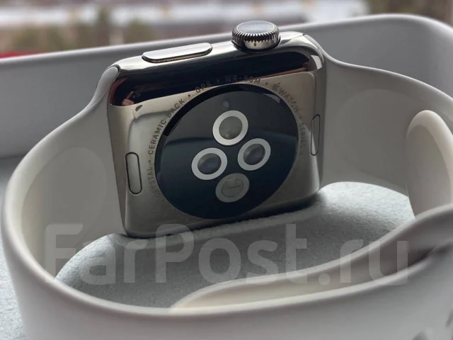 Apple Watch Series 2. NFC, IP67 ����