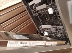Hotpoint-Ariston ����