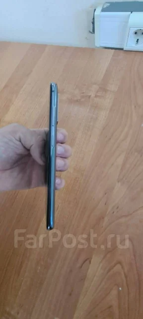Samsung Galaxy S20. �/�, ����� ����