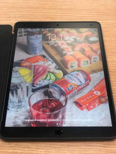 Apple iPad Pro 10.5 ����