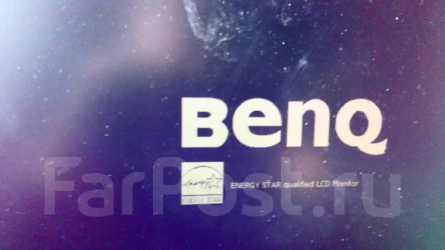 BenQ. 15" ����