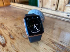 Apple Watch Series 5 ����