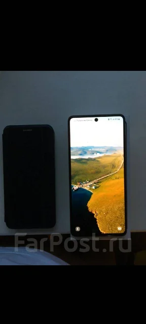 Samsung Galaxy A71. �/�, �����, 3G, 4G LTE, Dual-SIM, NFC ����