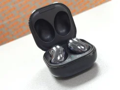 Samsung Galaxy Buds Live ����