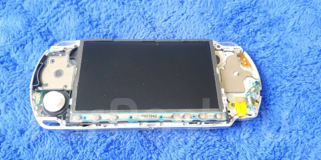 Sony PSP 2000 ����