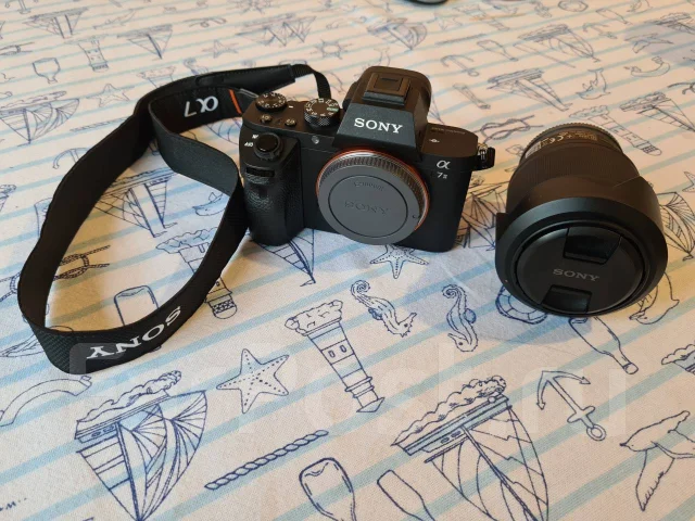 Sony Alpha ILCE-7 II Body. 20 � ����� ��, ���: 14� � ����� ����