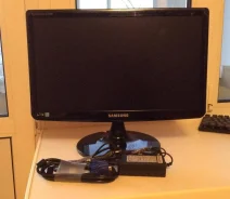 Samsung. 18.5" ����