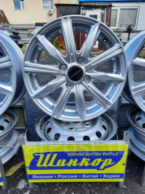 Bridgestone Balminum. 5.5x14", 4x100, ET39 ����