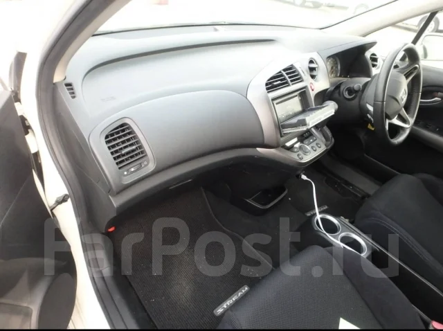 Honda Stream. RN8, R20A ����