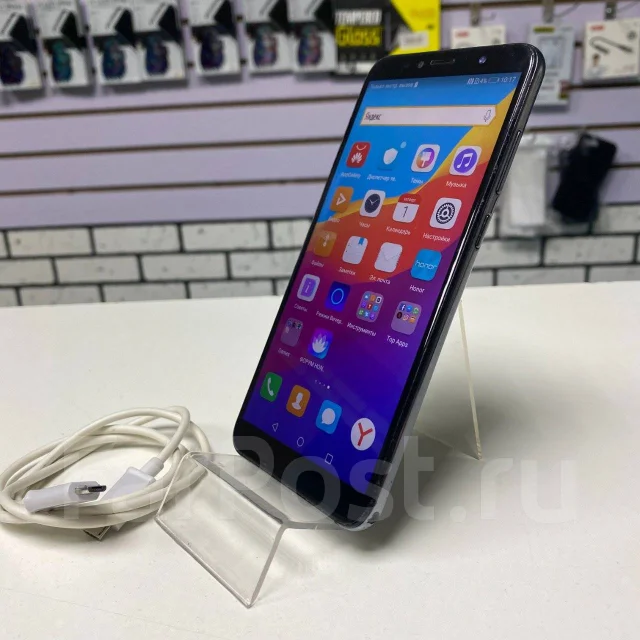 Honor 7C. �/�, ������, 4G LTE, Dual-SIM ����
