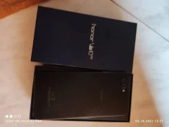 Honor View 10. �/� ����