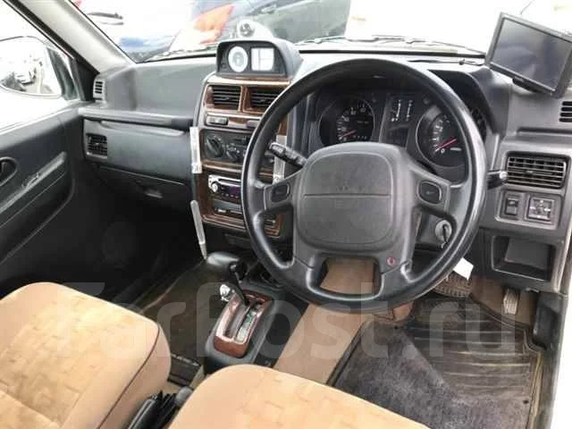 Mitsubishi Pajero Junior. �������, 4wd, 1.1 (80��.�.), ������, 80 000����. ��, �/�, ��� ���. ��� ����� �� ������������ ����