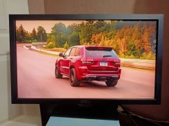 Dell. 27" ����