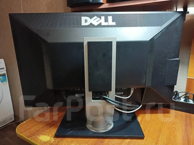 Dell. 27" ����
