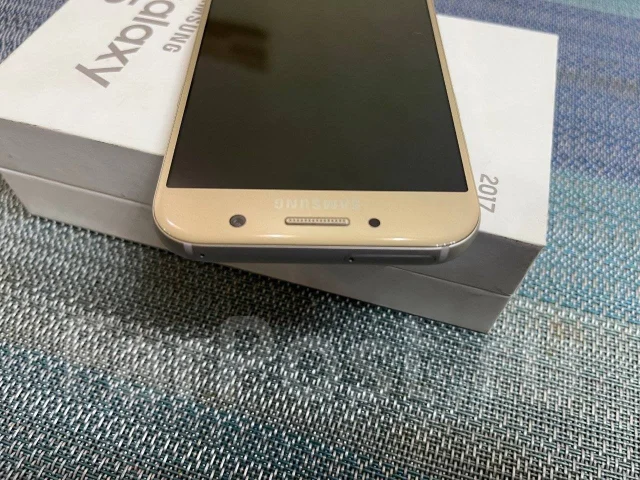 Samsung Galaxy A5 2017. �/�, �������, 4G LTE ����