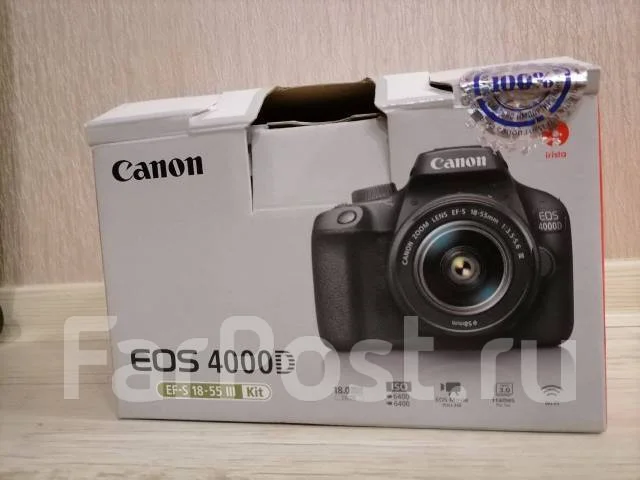 Canon EOS 4000D Kit ����