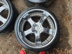 Lowenhart. 9.0x21", 5x114.3, 5x120 ����