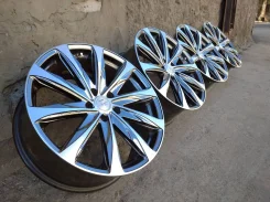 BADX Loxarny F10. 8.0x19", 5x114.3, ET45, �� 73,0���. ����