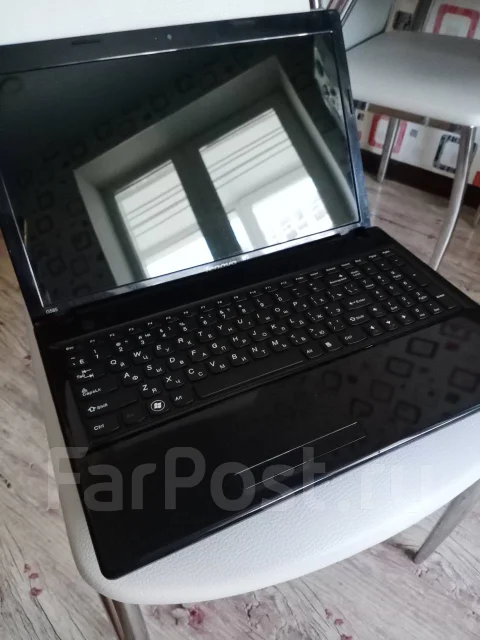 Lenovo G585. 15.6", 2,2����, ��� 6 ��, ���� 240���, WiFi: 1, ����������� �� 4��. ����