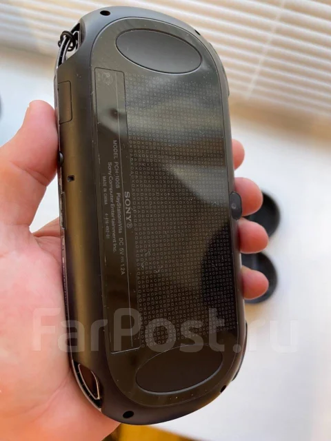 Sony PlayStation Vita ����