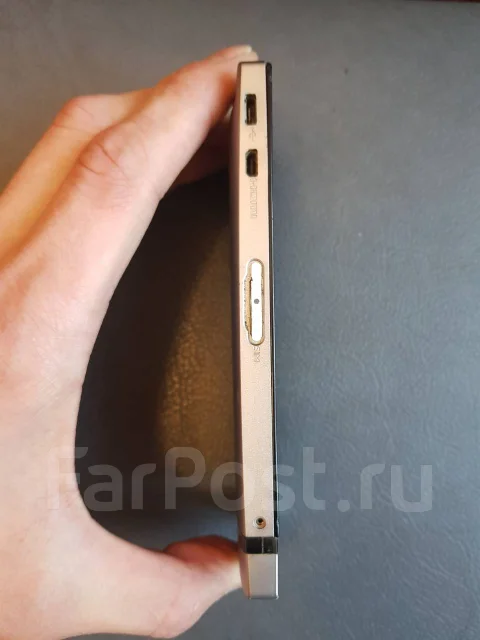 Sony Xperia P. �/� ����