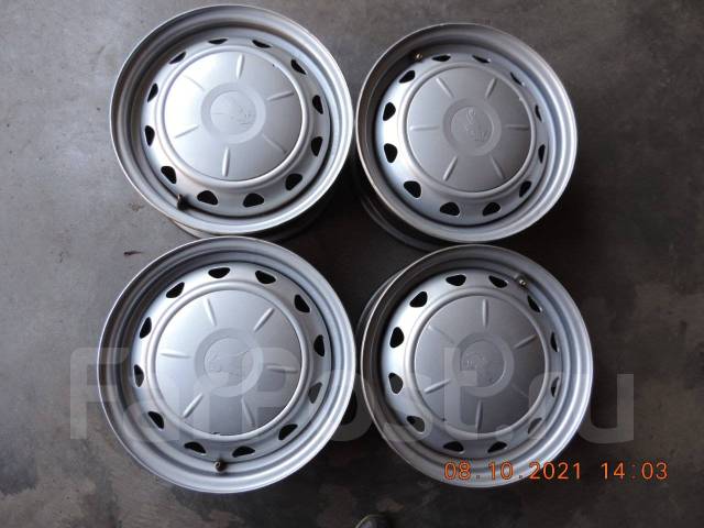 Красивый комплект штамповки R14 4х100х114.3 С колпаками (Т) Nissan ...