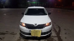 Skoda Rapid. ��������, ��������, 1.2 (86��.�.), ������, 360 000����. �� ����