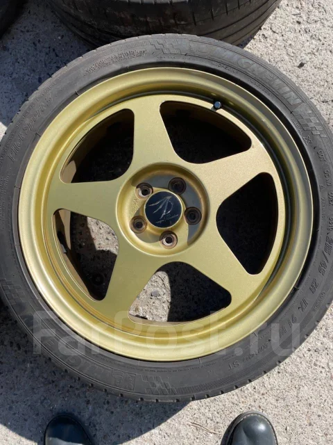 Desmond RegaMaster. 7.0x17", 5x100, ET45 ����