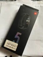 Xiaomi Mi Band 5 ����