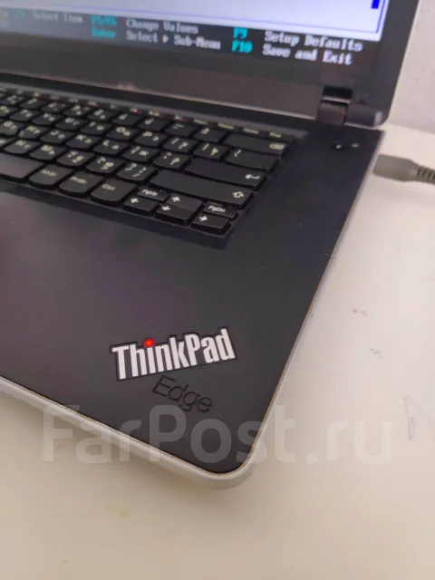 Lenovo ThinkPad Edge. 2,3����, ��� 1024 ��, WiFi: 1, Bluetooth: 1, ����������� �� 2��. ����
