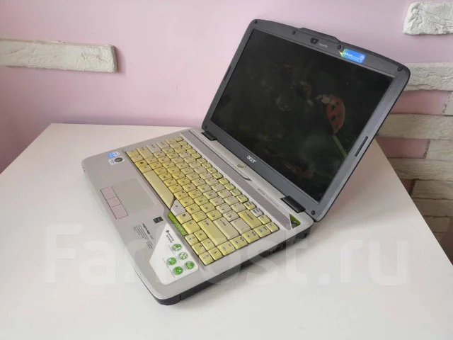 Acer Aspire One Happy2. ���� 160���, ����������� �� 2��. ��� ����� �� ������� ����