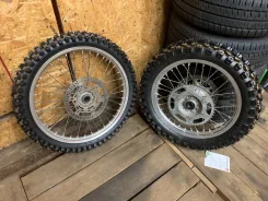 ������ Yamaha WR450F. x18" ����