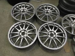 OZ Racing Superleggera. 8.0x18", 5x112, ET50 ����