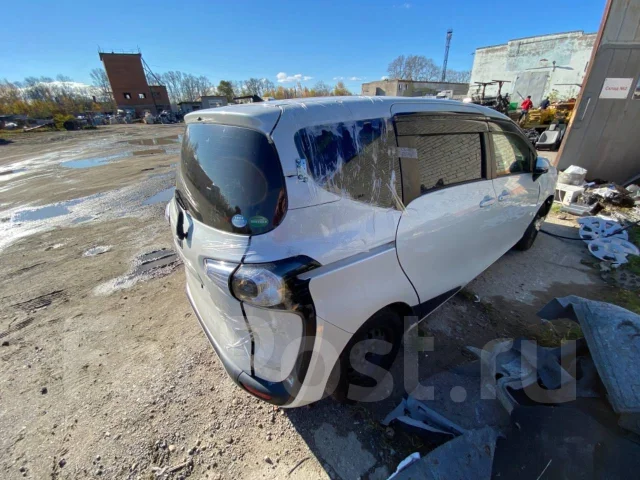 Toyota Sienta. NSP170, 2NRFKE ����