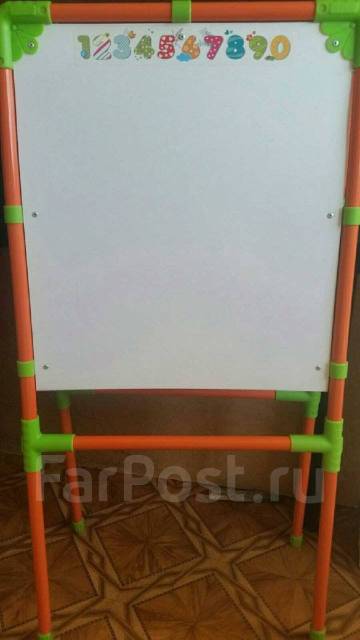 Доска для рисования, б/у, в наличии. Цена: 1 000₽ во Владивостоке
