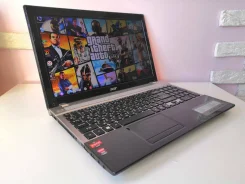 Acer. 15.6", ��� 8 ��, ���� 128���, WiFi: 1, Bluetooth: 1, ����������� �� 4��. ����