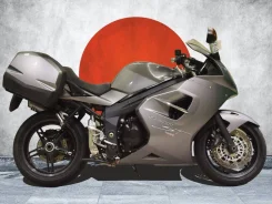 Triumph Sprint ST. 1 050����. ��., ��������, ���, ��� �������. ��� ����� �� ������������ ����