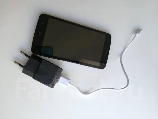 ZTE Blade L370. �/�, ������, 3G ����