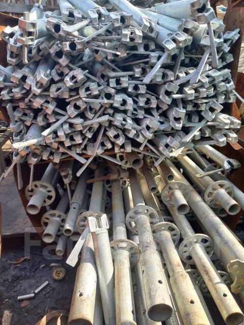 Клиновые строительные леса, б/у, в наличии. Цена: 55₽ во Владивостоке