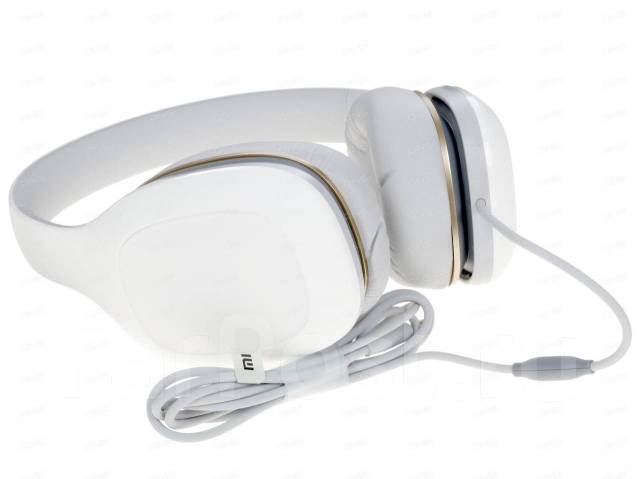 Наушники Xiaomi Mi Headphones TDSER02JY выполнены в белом корпусе с серыми ...