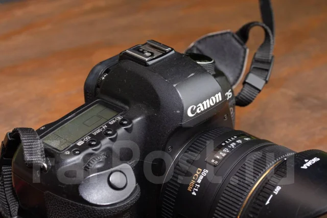 Canon EOS 5D Mark II. 20 � ����� ��, ���: ��� ���� ����