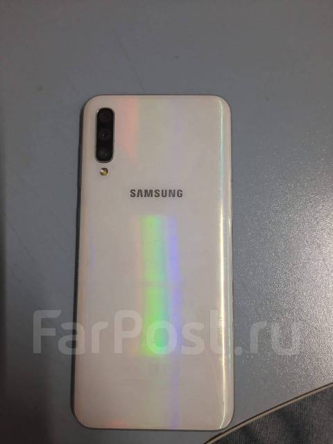 Samsung Galaxy A50. /, , 4G LTE, NFC 