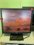 Acer. 17" ����