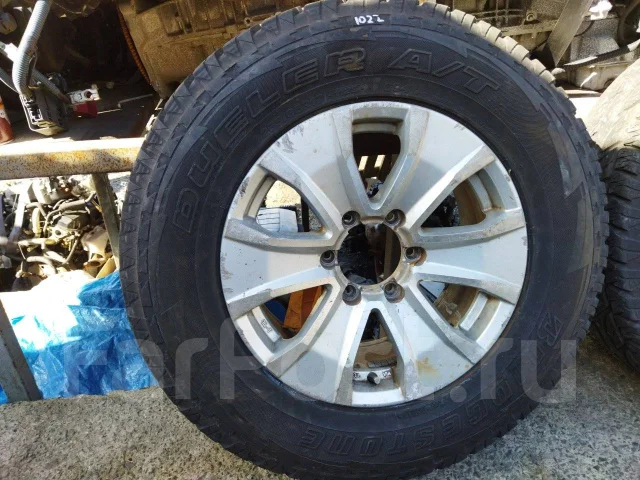 Kosei Barerock. 7.5x17", 6x139.7, ET35 ����
