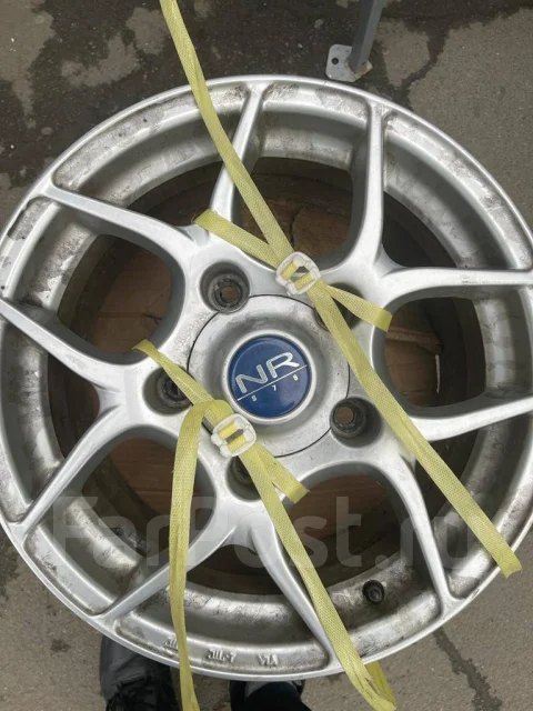 Bridgestone NR-979. 8.0x16", 5x105 ����