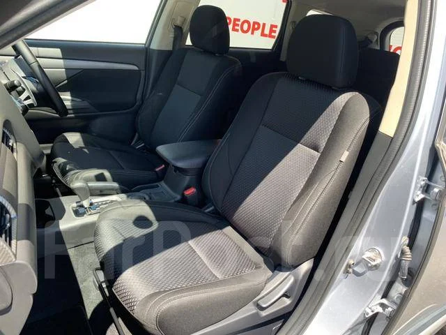 Mitsubishi Outlander. ��������, ��������, 2.0 (150��.�.), ������, 49 000����. ��, �/�. ��� ����� �� ������������ ����