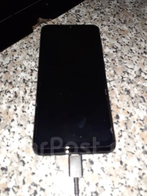 Samsung Galaxy A30. �����, ������, 4G LTE ����